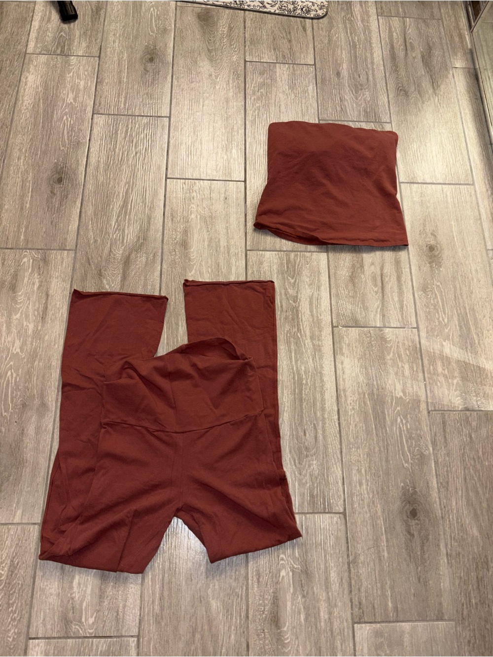 SKIMS set